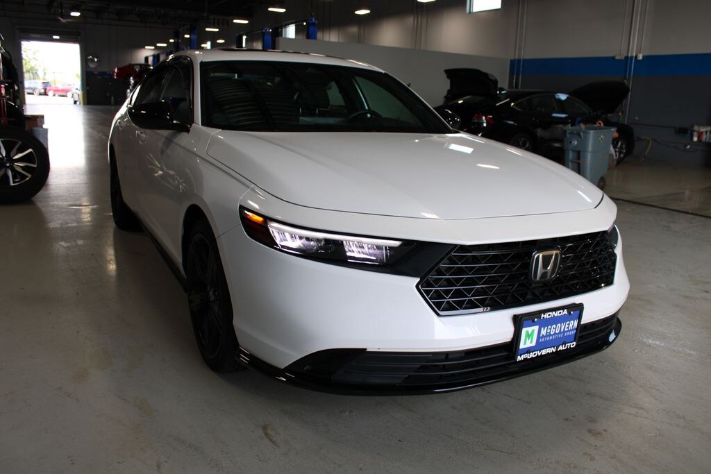 Used 2023 Honda Accord Hybrid Sport-L Sedan