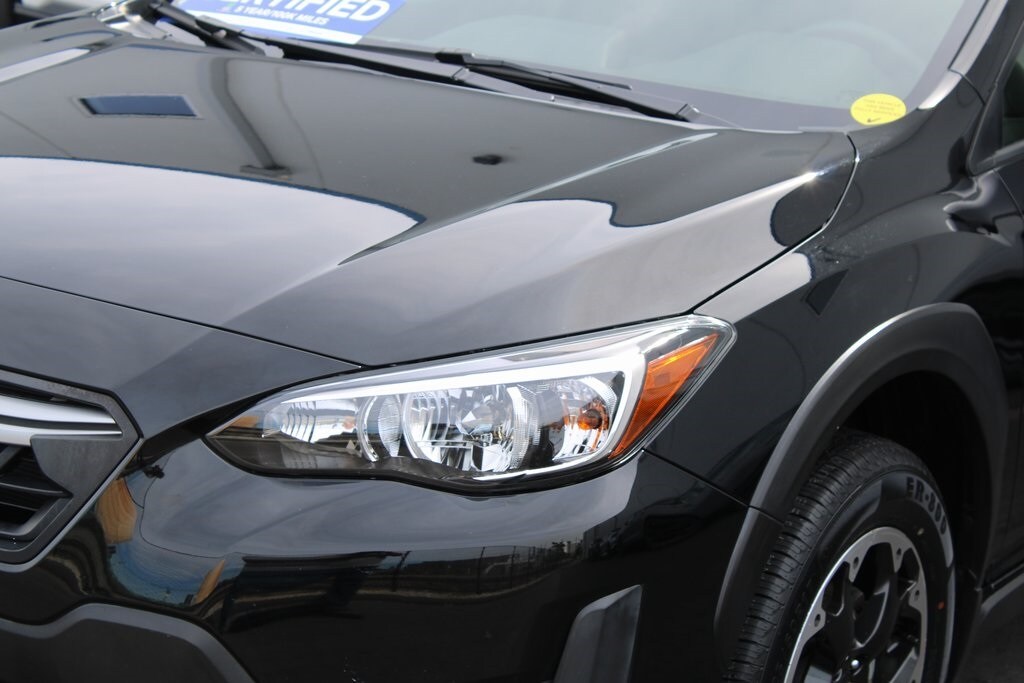 2023 Subaru Crosstrek Premium photo 2
