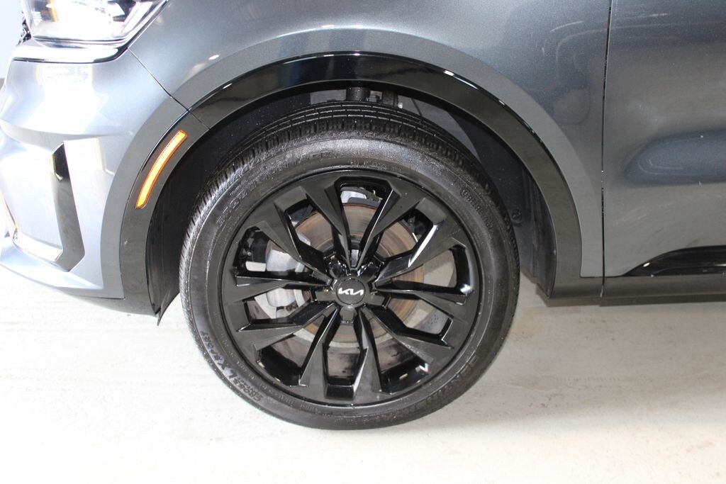 Used 2023 Kia Sorento SX SUV