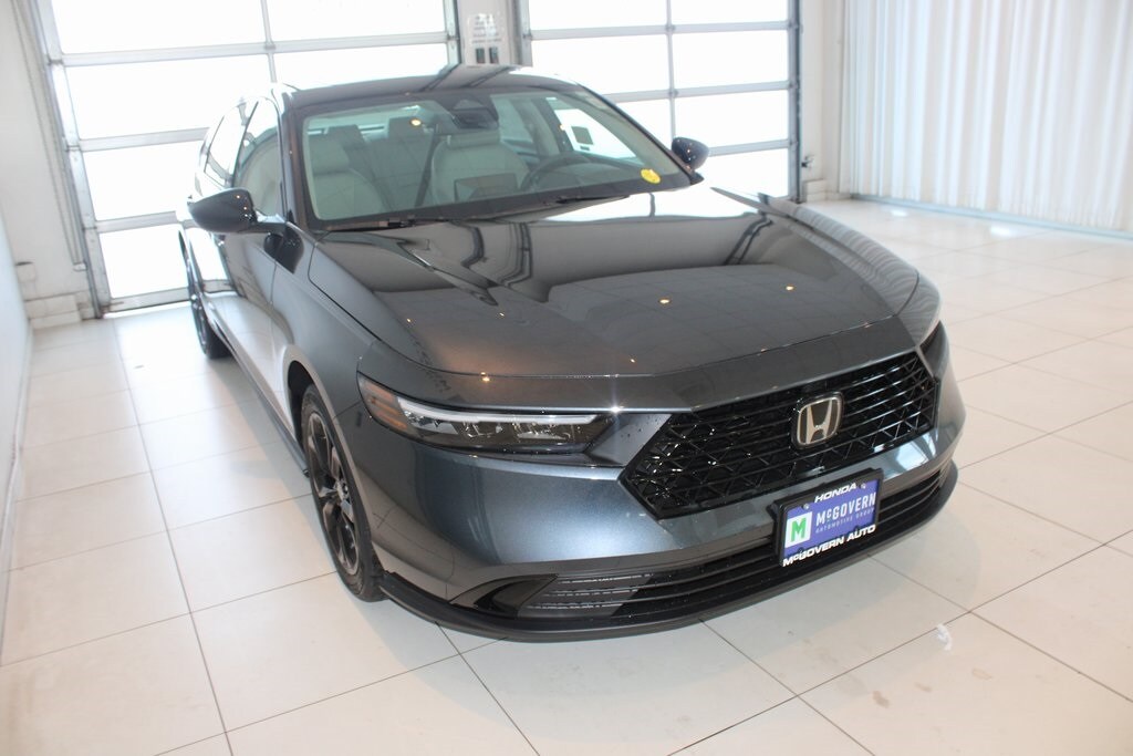 2025 Honda Accord SE photo 3