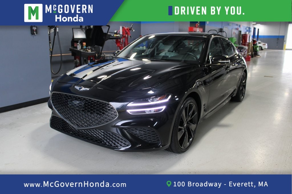 2023 GENESIS G70 Standard's photo