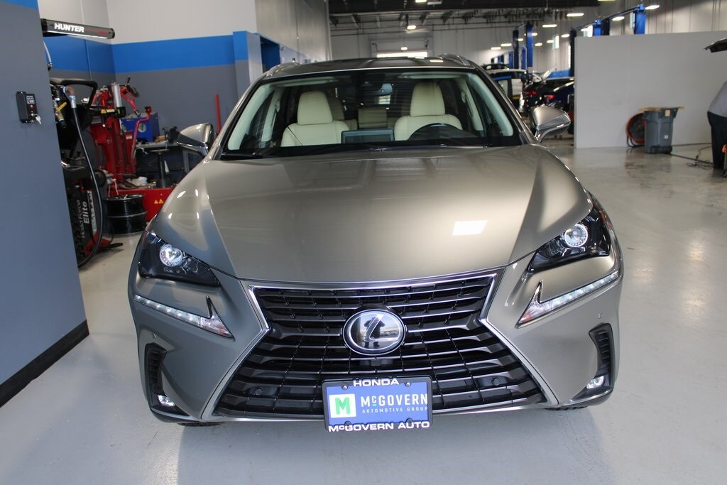 2020 Lexus NX 300 AWD photo 3