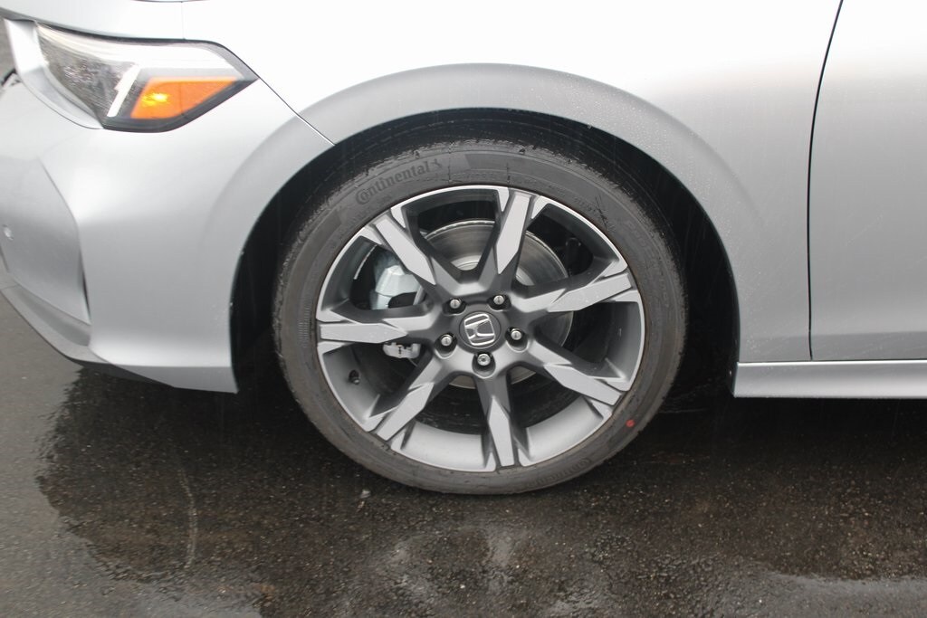 2026 Honda Civic Hybrid Sport Touring photo 4