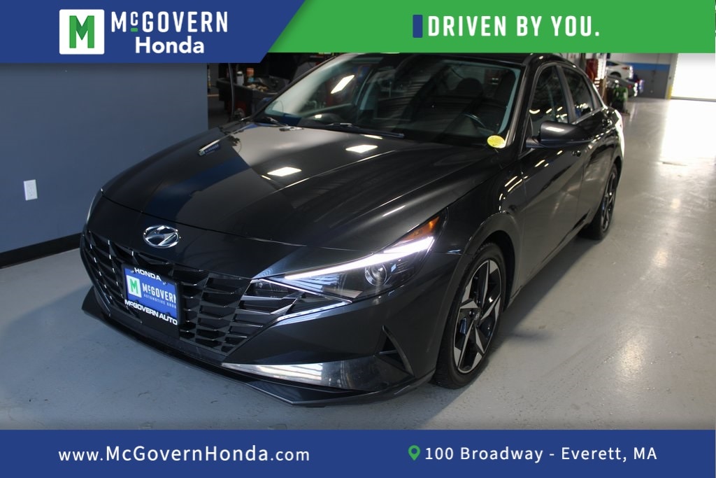 2021 Hyundai Elantra SEL's photo