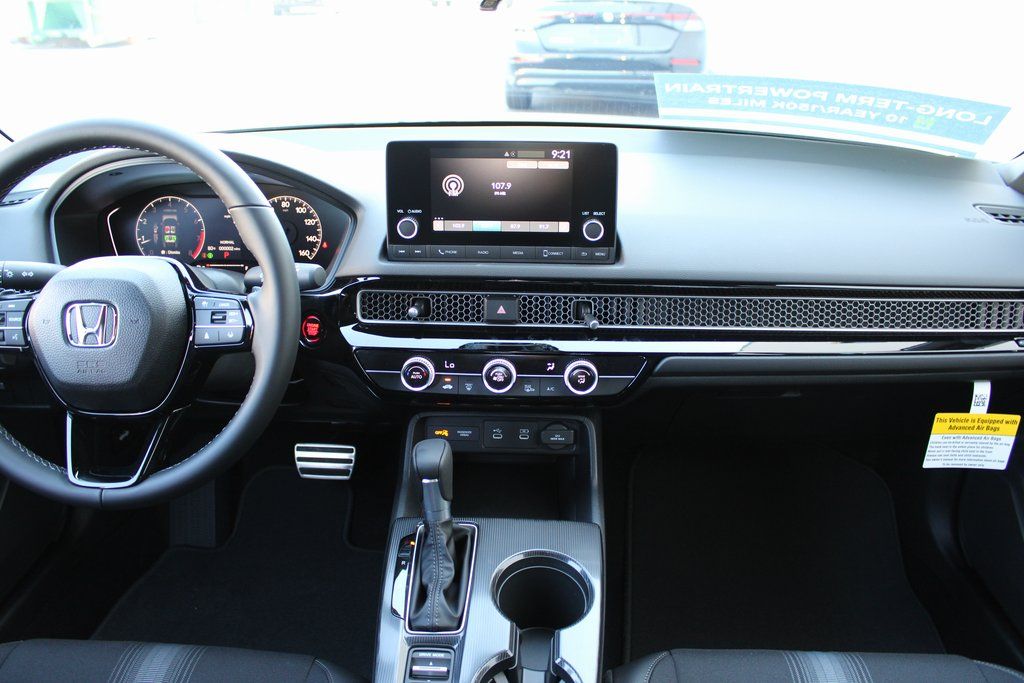 2026 Honda Civic Hatchback Sport - Photo 32