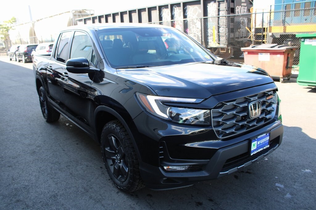2026 Honda Ridgeline TrailSport photo 4
