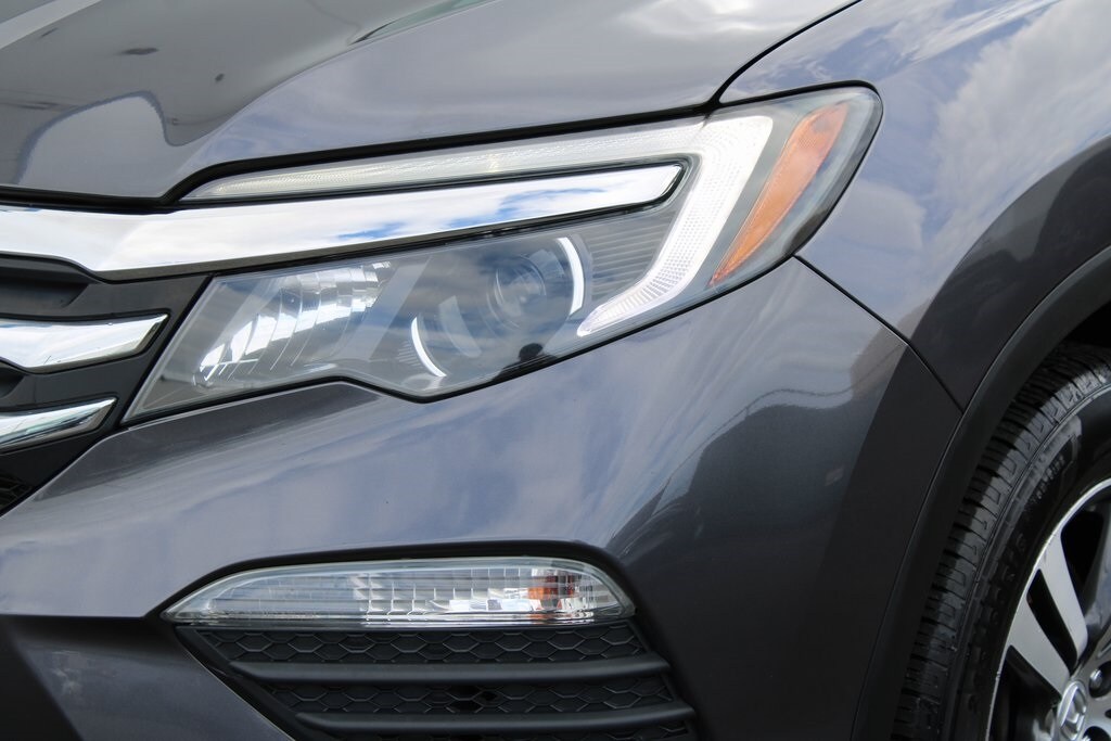 2018 Honda Pilot EX-L photo 2