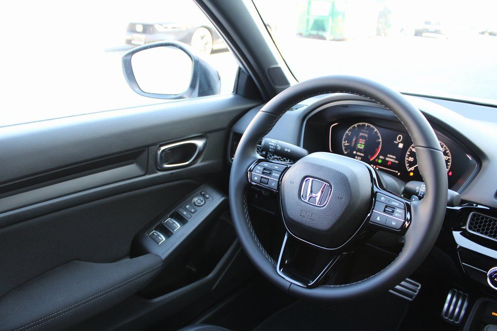 2026 Honda Civic Hatchback Sport - Photo 29