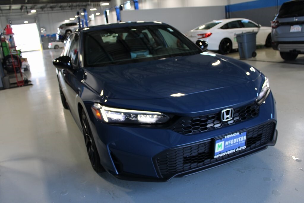 2025 Honda Civic Sport photo 4