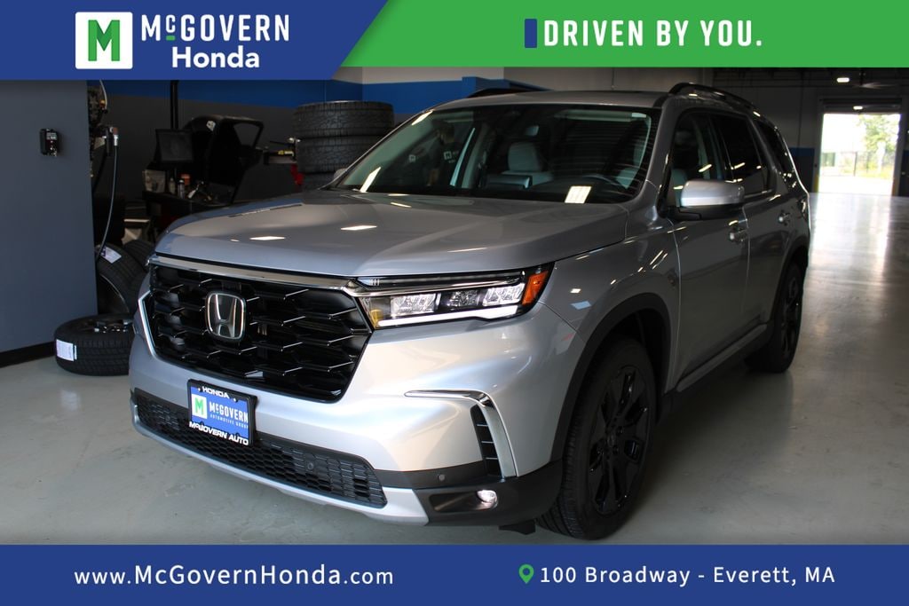 Certified 2025 Honda Pilot Touring SUV