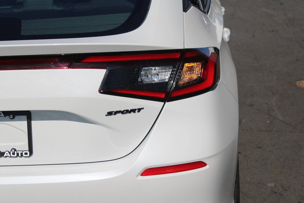 2026 Honda Civic Hatchback Sport - Photo 12