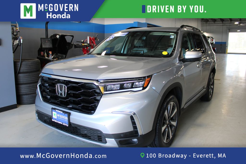 2025 Honda Pilot Elite AWD's photo