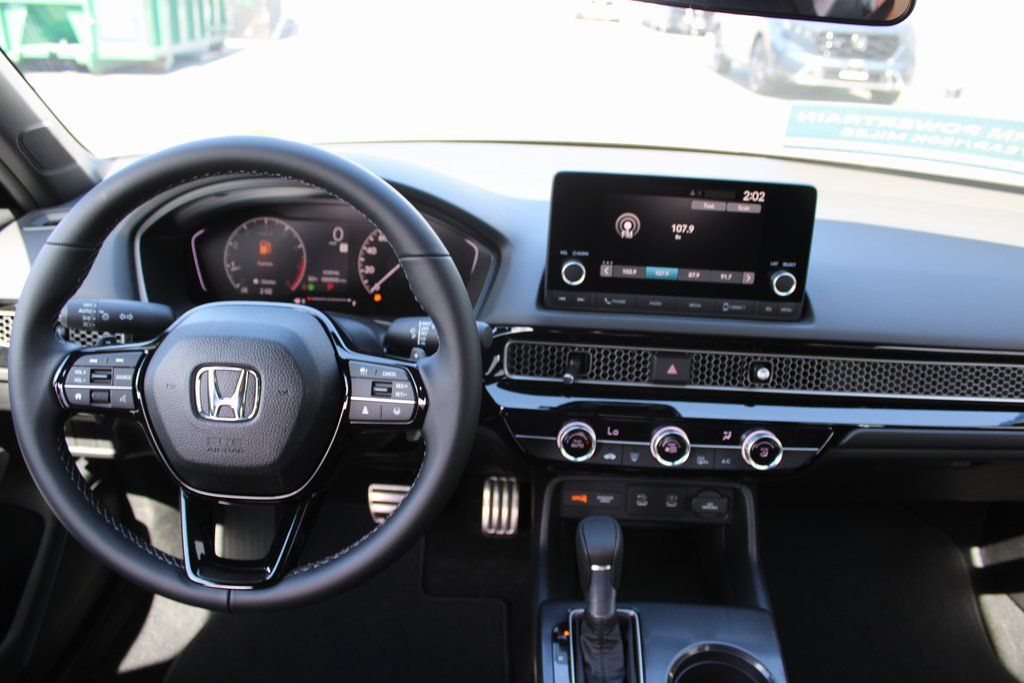 2026 Honda Civic Hatchback Sport - Photo 29
