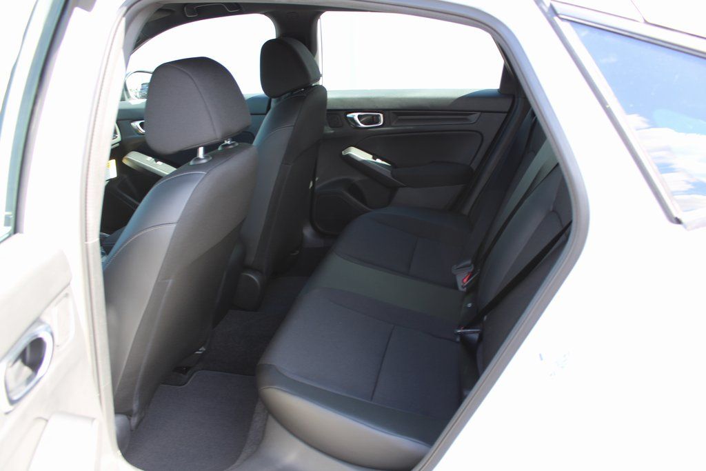 2026 Honda Civic Hatchback Sport - Photo 24