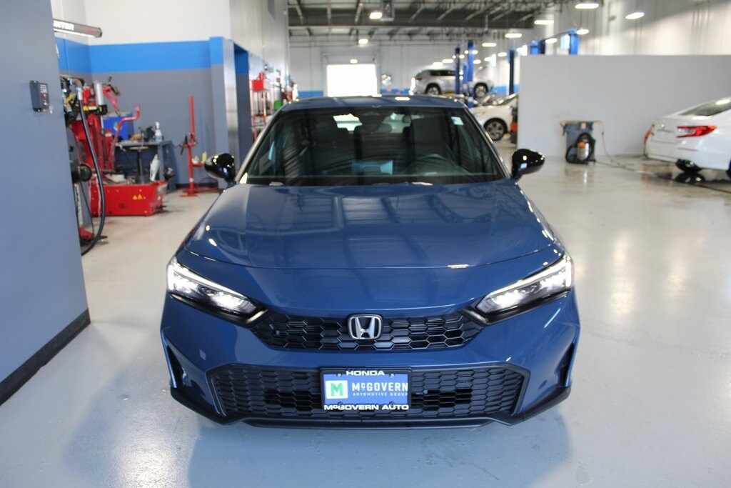 2025 Honda Civic Sport photo 3