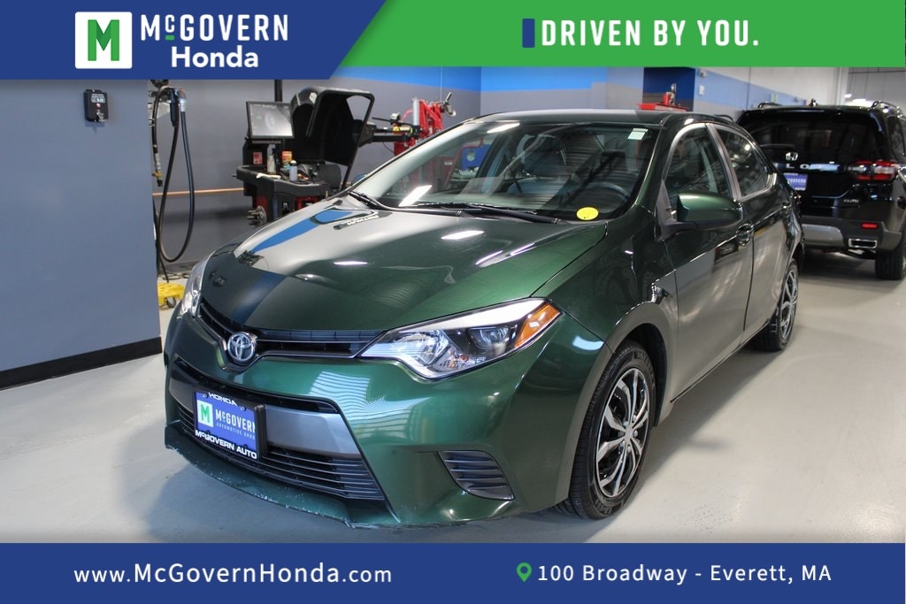 2015 Toyota Corolla LE's photo