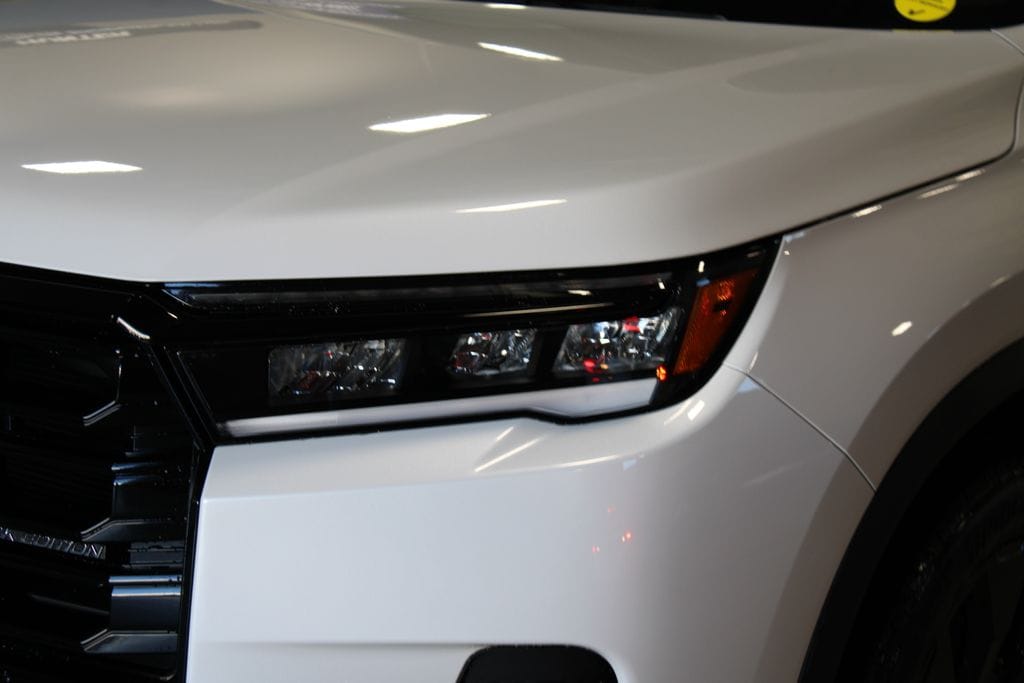 New 2026 Honda Pilot Black Edition SUV