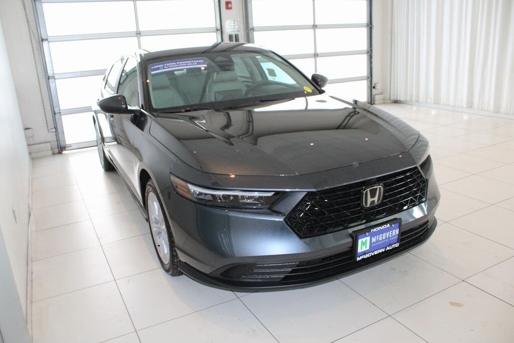 New 2025 Honda Accord LX Sedan