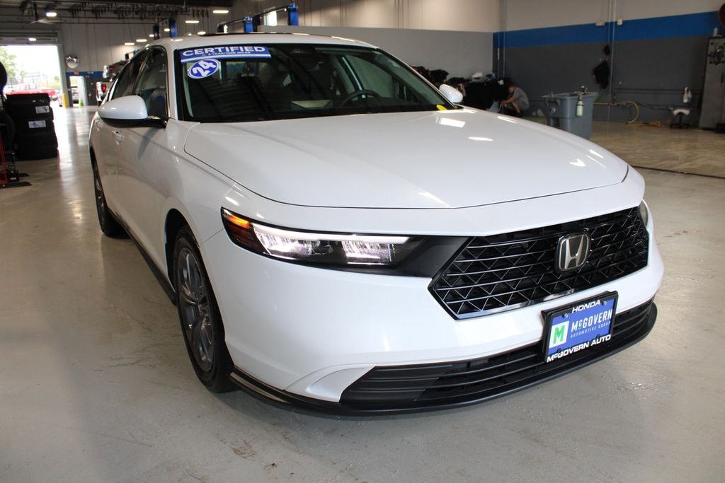 Used 2024 Honda Accord EX Sedan