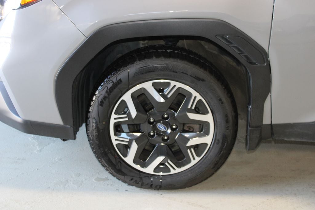 Used 2025 Subaru Forester Premium SUV