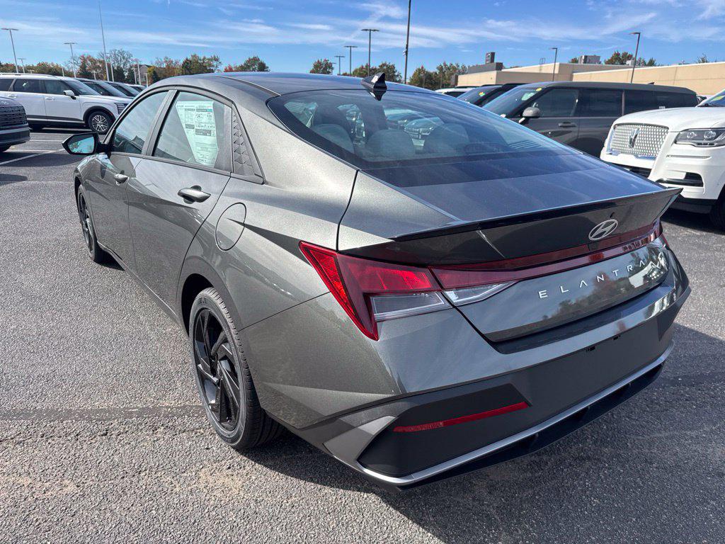 New 2026 Hyundai Elantra SEL Sport Plus Sedan