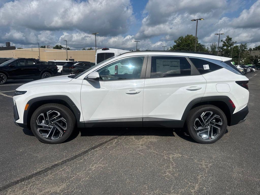 New 2026 Hyundai Tucson SEL Plus AWD SUV