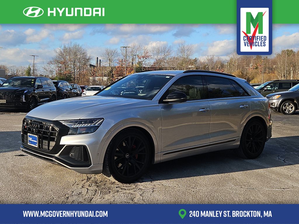 2022 Audi SQ8 Prestige's photo