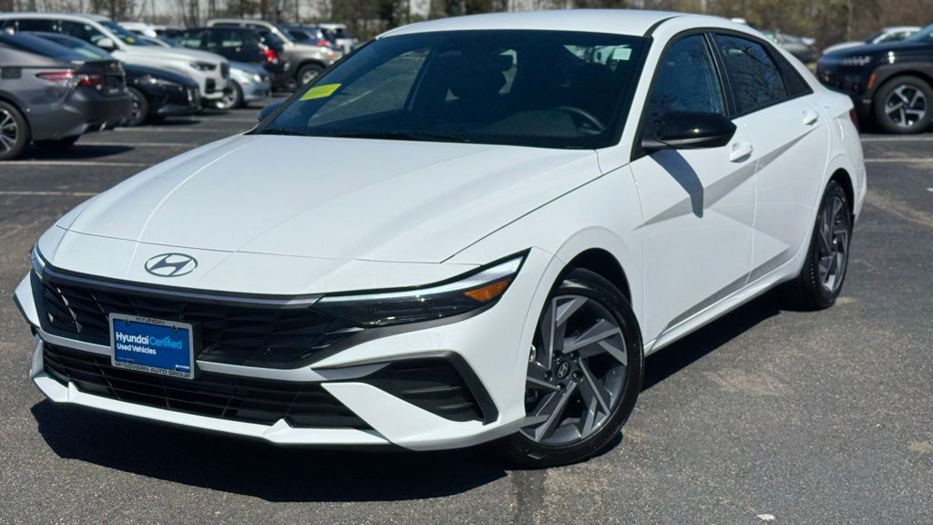 2025 Hyundai Elantra SEL