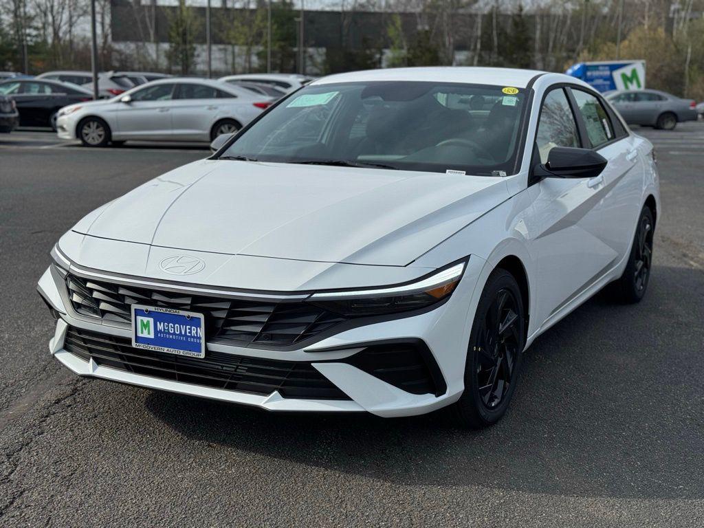 2026 Hyundai Elantra 2.0 SEL Sport IVT's photo