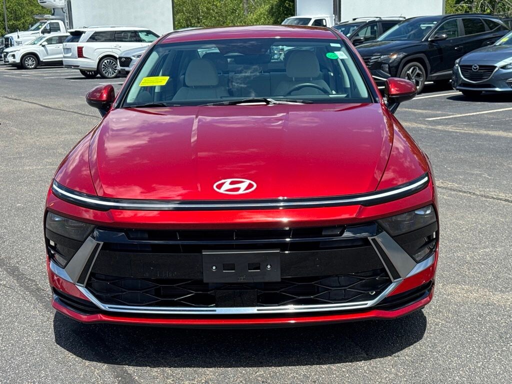 Certified 2025 Hyundai Sonata Hybrid SEL Sedan