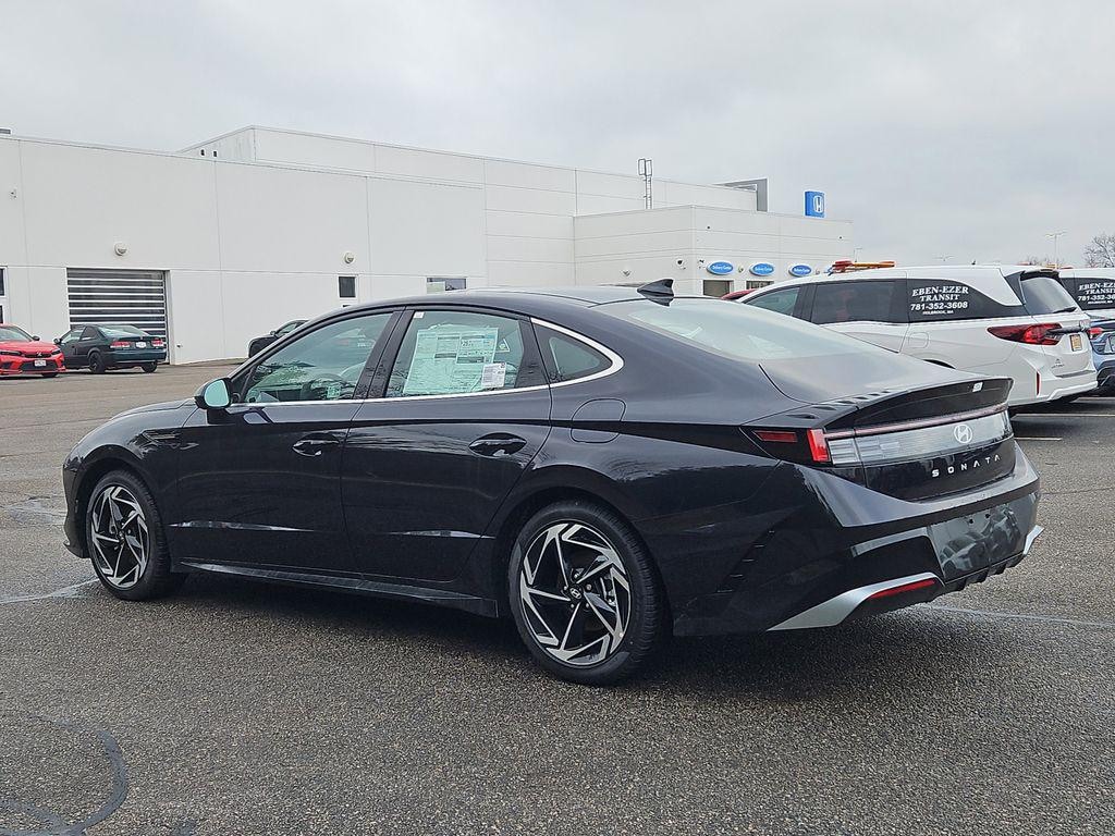 New 2025 Hyundai Sonata SEL Convenience Sedan