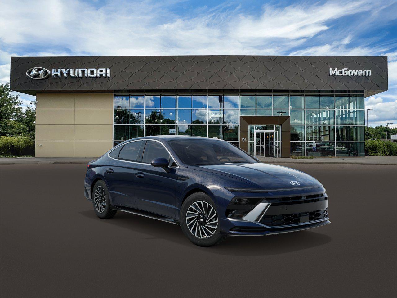 2026 Hyundai Sonata Hybrid Limited photo 2