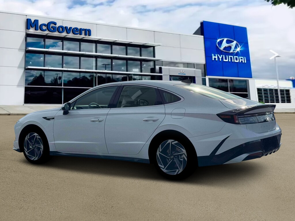 New 2026 Hyundai Sonata SEL Sport Sedan