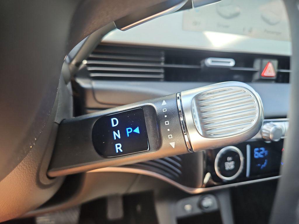 2024 Hyundai IONIQ 5 Limited - Photo 19