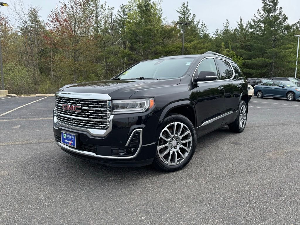 2023 GMC Acadia Denali AWD's photo