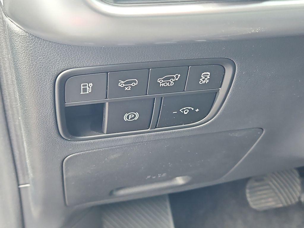 2026 Hyundai IONIQ 9 SE - Photo 9