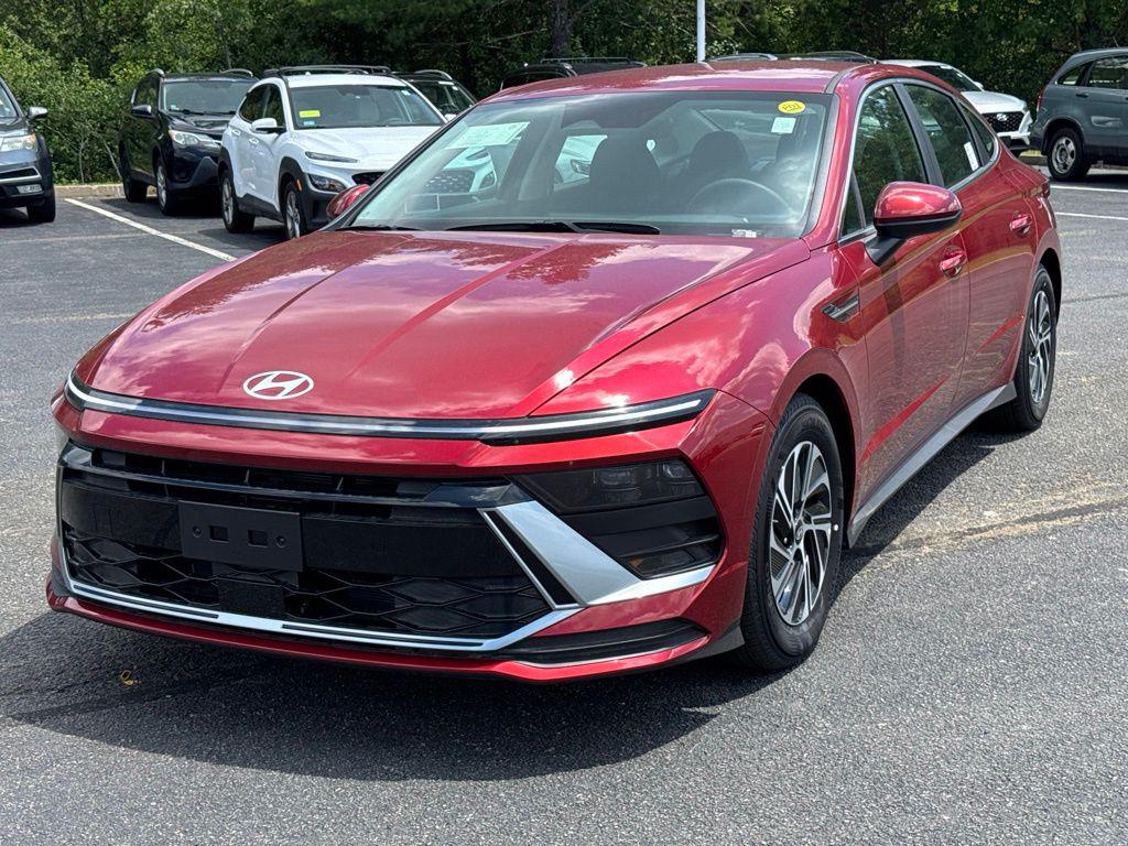 2026 Hyundai Sonata Hybrid Sedan 