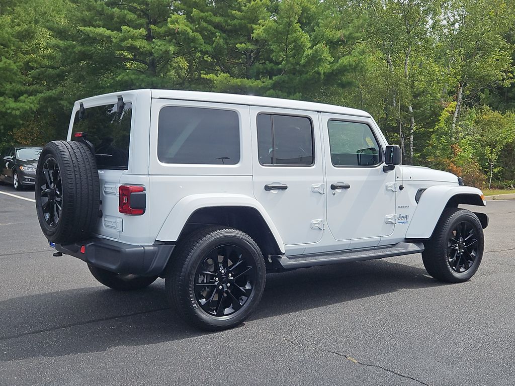 2021 Jeep Wrangler Unlimited Sahara 4xe photo 3