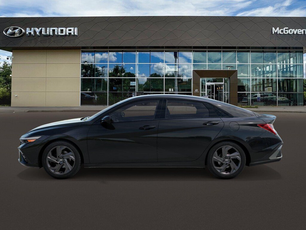 New 2026 Hyundai Elantra SEL Sport Sedan