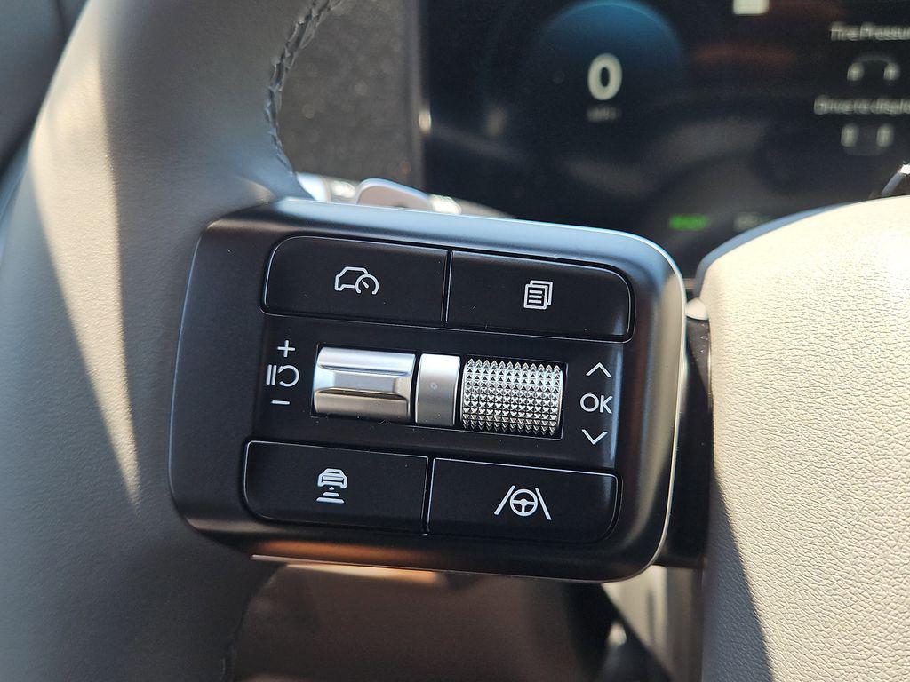 2026 Hyundai IONIQ 9 SE - Photo 13
