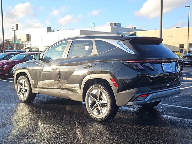 2025 Hyundai Tucson SEL Convenience photo 2