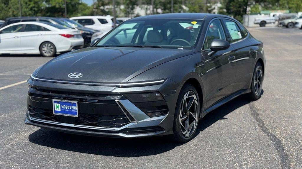 New 2026 Hyundai Sonata SEL Sport Sedan