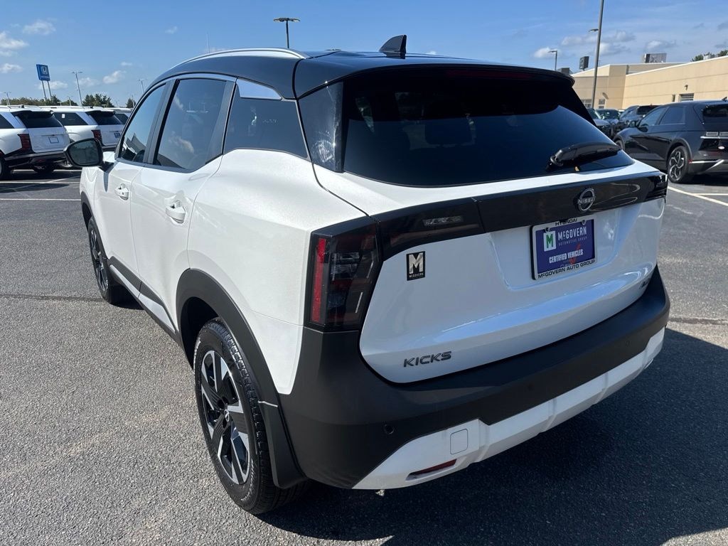 Used 2026 Nissan Kicks SV SUV