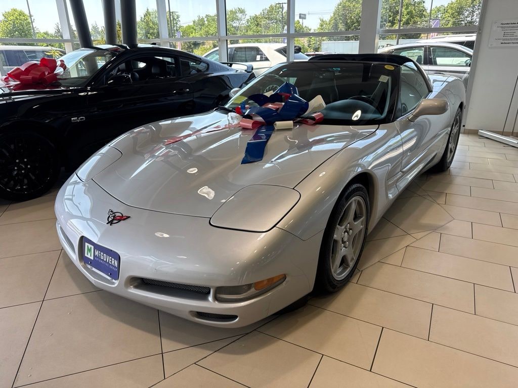 Used 1998 Chevrolet Corvette Base Coupe