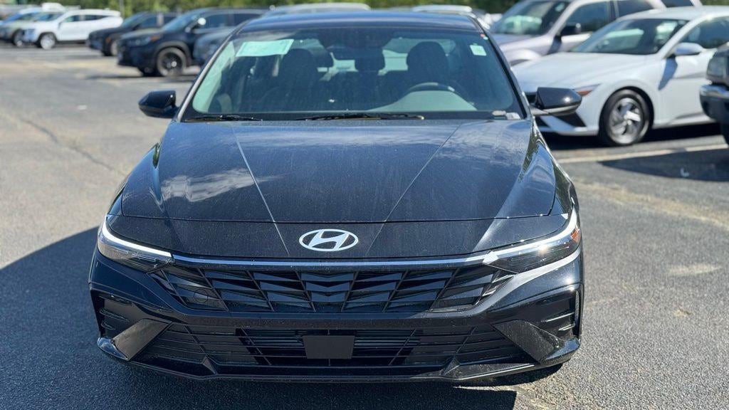 New 2026 Hyundai Elantra SEL Sport Premium Sedan