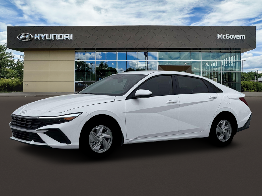 New 2026 Hyundai Elantra SE Sedan