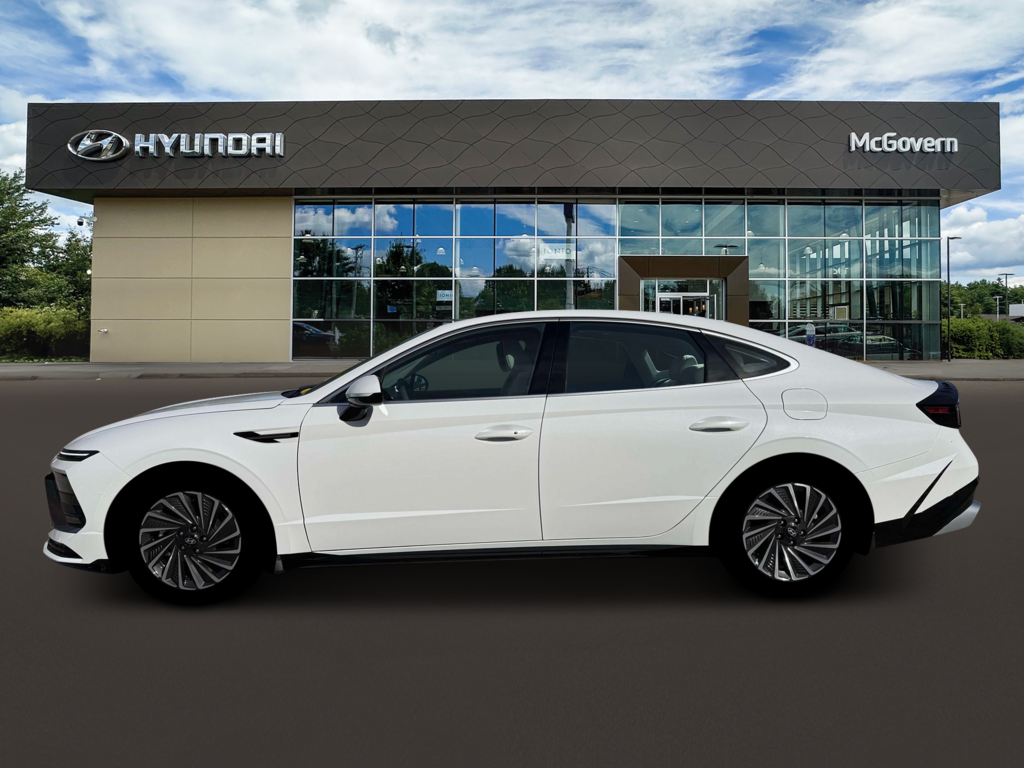 New 2026 Hyundai Sonata Hybrid SEL Sedan