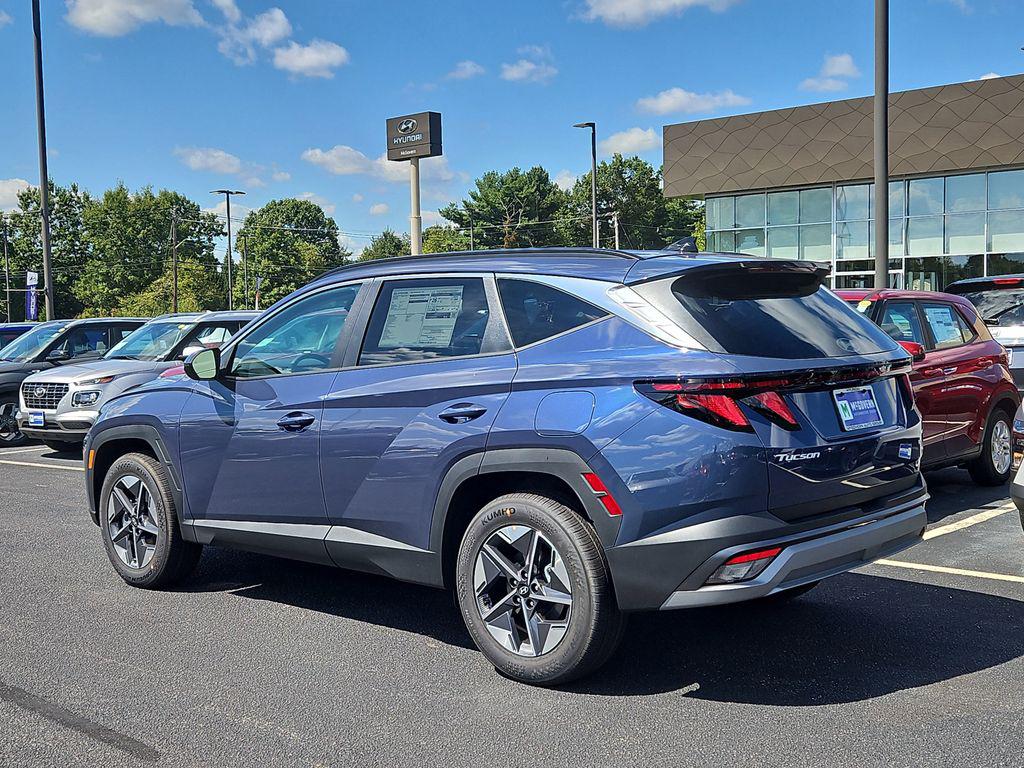 2026 Hyundai Tucson SEL photo 2