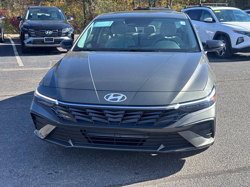 New 2026 Hyundai Elantra SEL Sport Plus Sedan