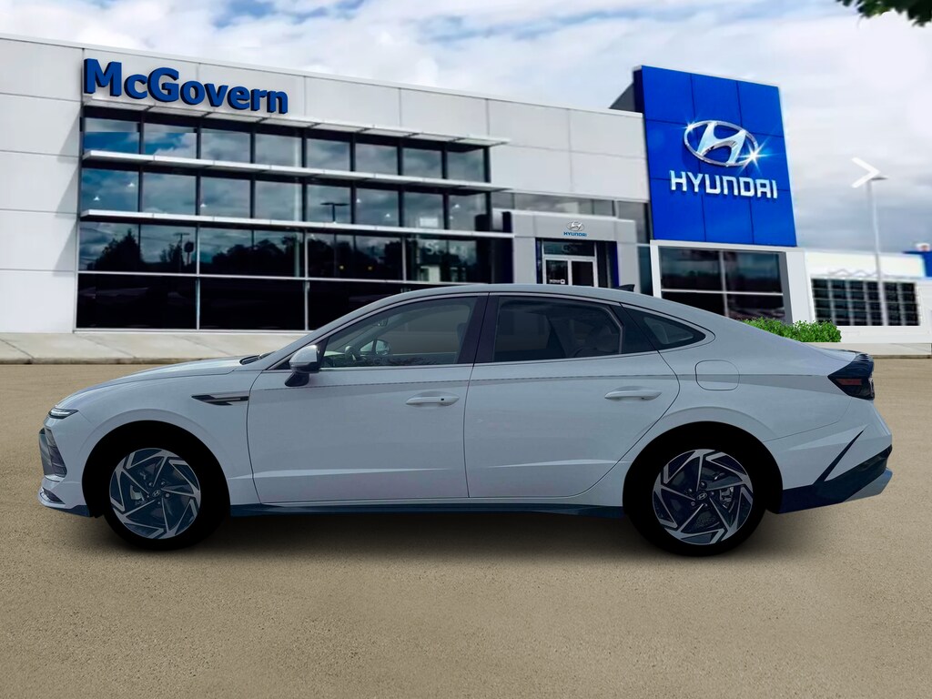 New 2026 Hyundai Sonata SEL Sport Sedan
